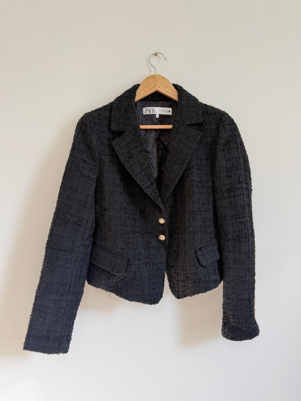 ZARA Tweed Black Blazer Size Medium Blogger Fav Minimalist Luxury Gold Buttons